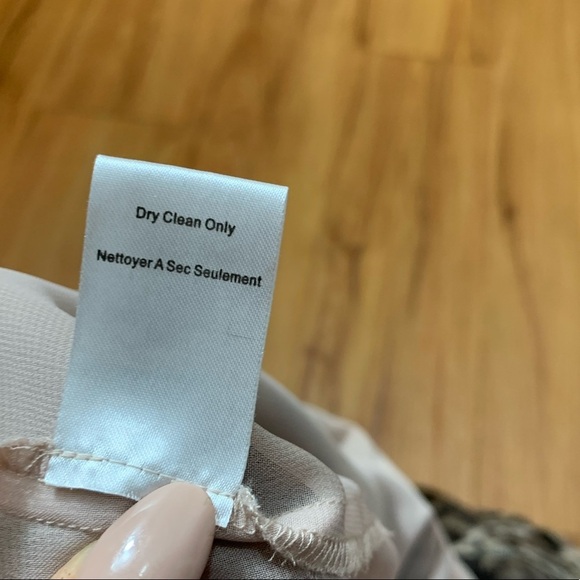 Alice + Olivia 100% Silk Animal Print Ruffle Mini Dress - Picture 8 of 12